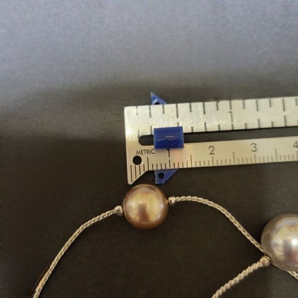 Double strand long faux neutral pearls costume necklace NWOT - Picture 7 of 7